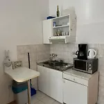 2808b *